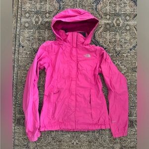 The north face women’s rain jacket